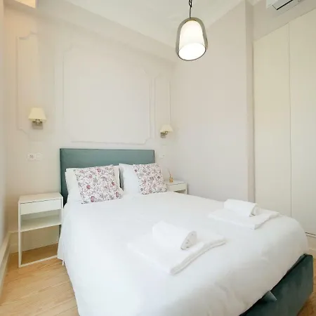 Augusta Street 229- 4 Esq Lissabon