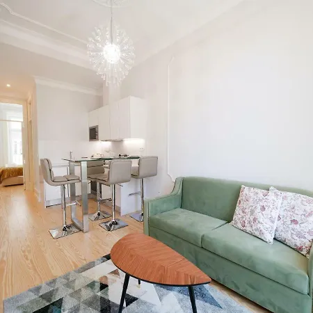 Augusta Street 229- 4 Esq Lissabon